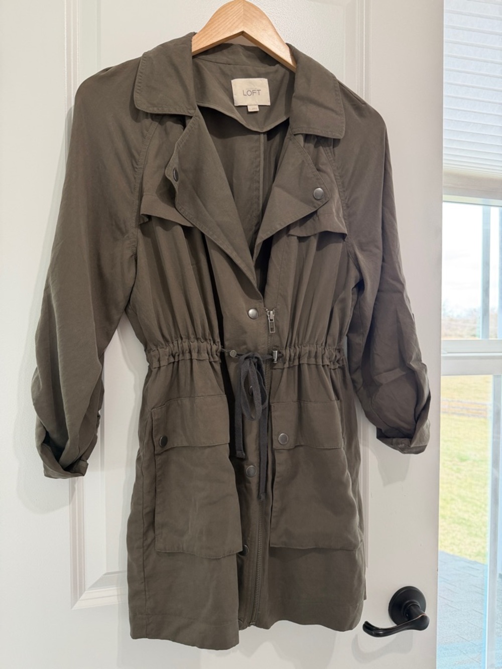Like New! Women’s Small LOFT Utility Jacket with Cinched Waist